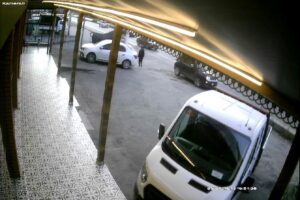 Zonguldak’ın Ereğli ilçesinde bir araç geri manevra yaparken 40 yaşındaki