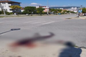 Kastamonu’da park halindeki aracında otururken bıçaklanan şahıs ağır yaralandı. Olayla