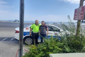 Zonguldak’ta KPSS’ye geç kalan adayların imdadına ekipler yetişti. ÖSYM tarafından