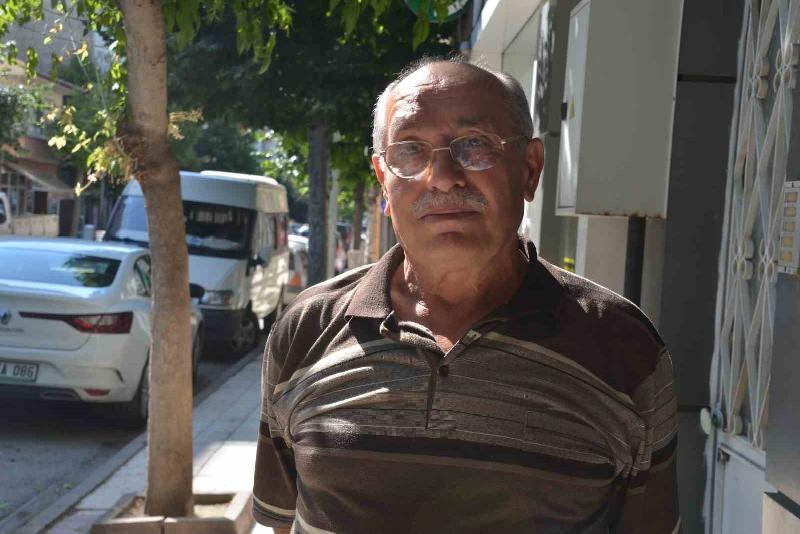 Yanlışlıkla hesabına gelen 35 bin TL’ye sahibine iade etti Kastamonu’nun Taşköprü ilçesinde yanlışlıkla hesabına gelen 35 bin TL’yi gören