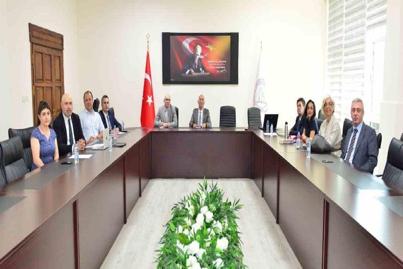 Çin Zhejiang Üniversitesi Sosyoloji bölümü öğretim üyesi Doç. Dr. Kurtuluş