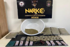 DÜZCE(İHA) – Düzce’de Cumhuriyet Başsavcılığınca yürütülen uyuşturucu operasyonunda 6 kilo