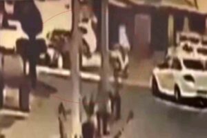 Zonguldak’ta yeni aldığı motosikletiyle seyir halindeyken yola çıkan araçla çarpışan