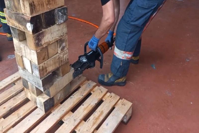 Böyle olur itfaiyecilerin oyunu Düzce Belediyesi İtfaiye Müdürlüğü personeli kendilerini geliştirmek için çeşitli çalışmalar