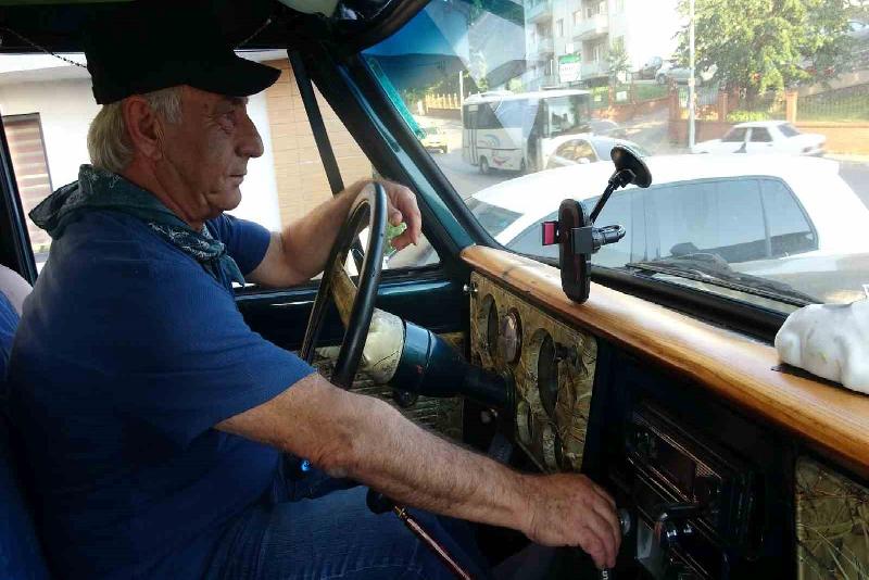 Zonguldak’ta Türkiye Taşkömürü Kurumundan şoför olarak emekli olan Kemal Albayrak’ın