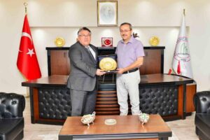 Uluslararası Saraybosna Üniversitesi (IUS) Rektörü Prof. Dr. Ahmet Yıldırım, ZBEÜ