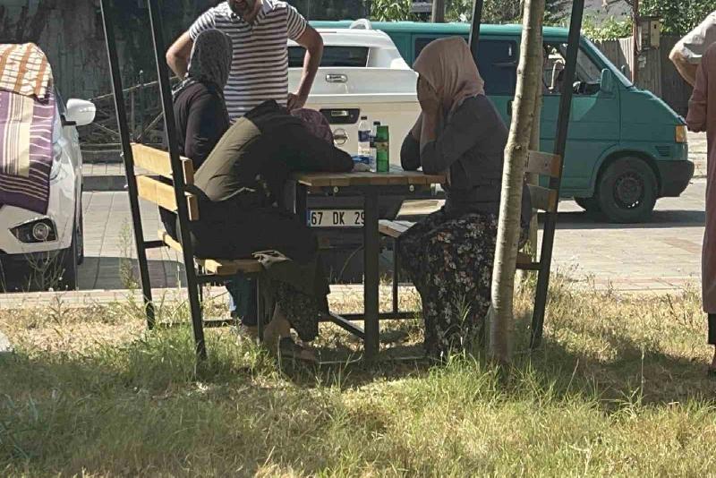 Zonguldak’ın Devrek ilçesinde annesi ve anneannesini öldürüp, cesetlerden kestiği parçaları