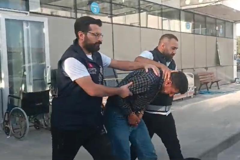 Kastamonu’nun Çatalzeytin ilçesinde kendisini karakol komutanı olarak tanınıp telefonla aradığı