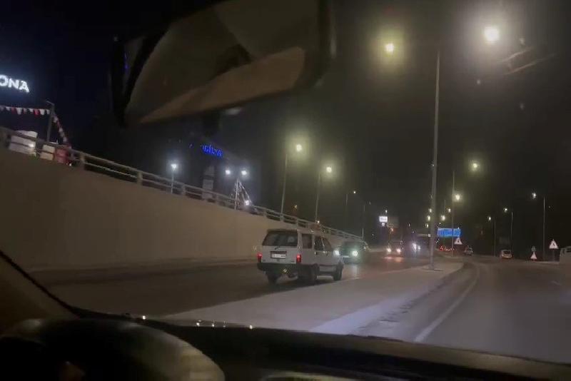 Karabük’te yaklaşık 2 kilometre ters istikamette ilerleyerek trafiği tehlikeye atan