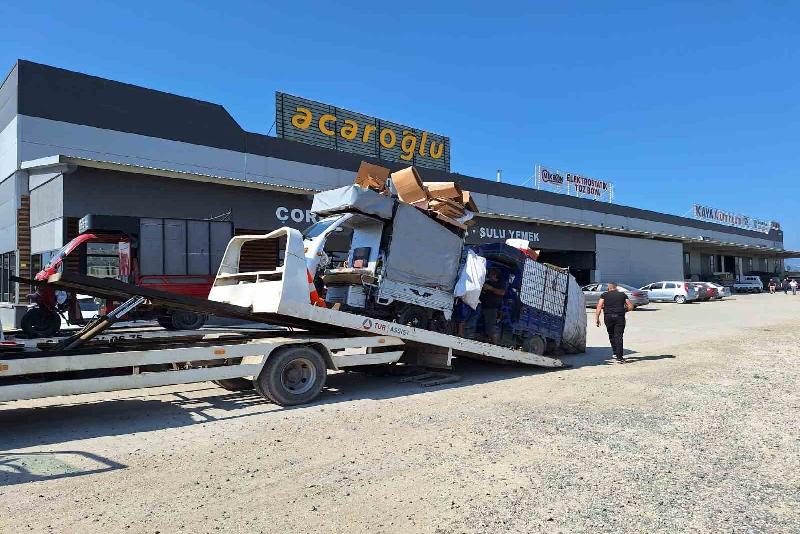 Düzce’de lisanssız olarak belirlenen saatler dışında atık toplayan 29 kişinin