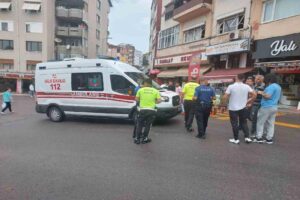 Zonguldak’ın Ereğli ilçesinde otomobile çarpmamak için fren yapan motosiklet sürücüsü,