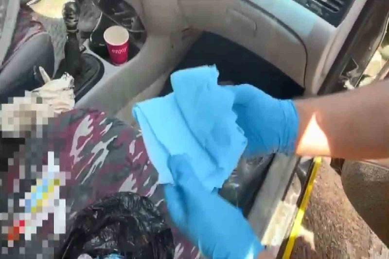 Kastamonu’da polis ekipleri tarafından yapılan denetim sırasında durdurulan ticari taksideki