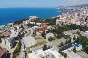 Zonguldak Bülent Ecevit Üniversitesi (ZBEÜ) Uzaktan Eğitim Uygulama ve Araştırma