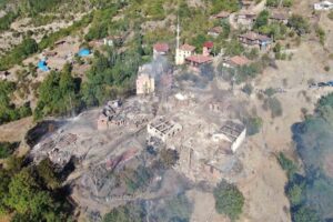 Kastamonu’nun Araç ilçesine bağlı bir köyde çıkan ve 10 ev