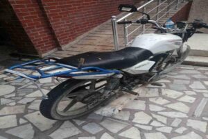 Zonguldak’ın Alaplı ilçesinde meydana gelen motosiklet hırsızlığı KGYS’ye kameralarına takıldı.