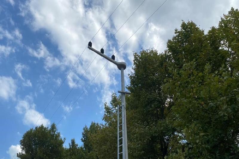 Elektrik akımına kapılan genç yaşam mücadelesini kaybetti DÜZCE(İHA) – Düzce’nin Beyköy beldesinde elektrik hattı çekerken akıma kapılan