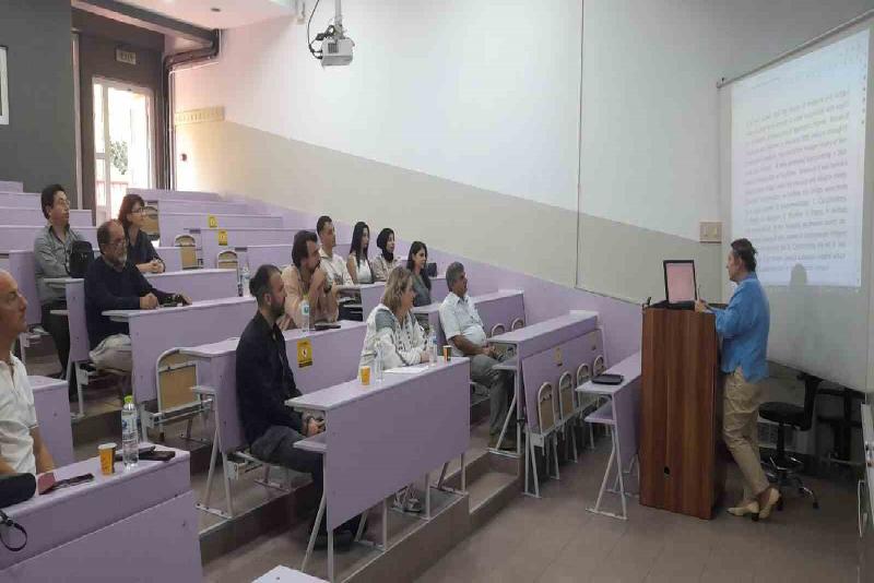 George Emil Palade Üniversitesi’nden ZBEÜ’ye ziyaret Romanya’nın George Emil Palade Üniversitesi Matematik Bölümü öğretim üyeleri Prof.