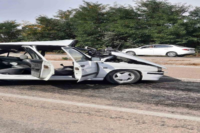 Kastamonu’da minibüs otomobil ile çarpıştı: 2 yaralı Kastamonu’nun Taşköprü ilçesinde otomobil ile minibüsün çarpışması sonucu iki kişi