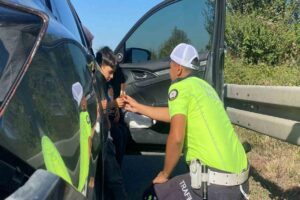 Düzce(İHA) – Anadolu Otoyolu Düzce kesiminde meydana gelen kazada 2