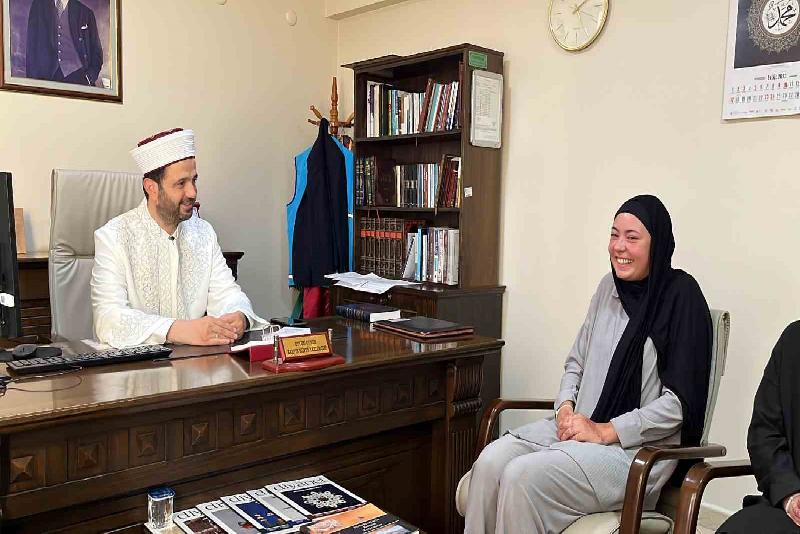 Almanya vatandaşı 25 yaşındaki Lina Boettcher, tatil için geldiği Bartın’da