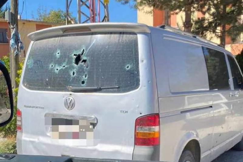 Karabük’ün Eskipazar ilçesinde boşanma aşamasında olduğu eşinin babasına ait panelvana