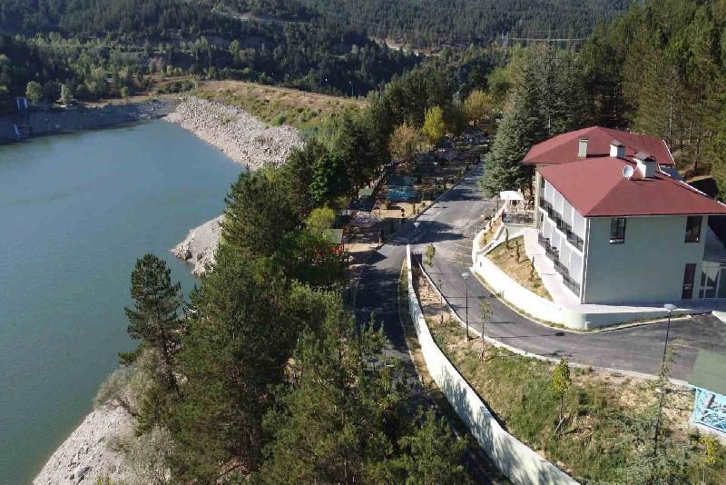 Kastamonu’da yıllardır atıl vaziyette duran mesire alanı, belediyenin girişimleriyle yenilenerek