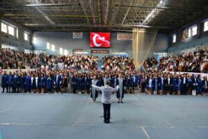 Zonguldak Bülent Ecevit Üniversitesinde (ZBEÜ) başlayan mezuniyet heyecanı, Ereğli ve