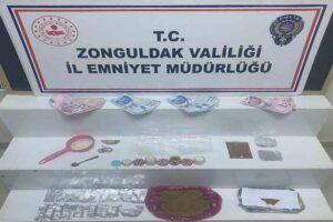 Zonguldak’ta polis ekiplerince düzenlenen operasyonda 415,57 gram uyuşturucu madde ele