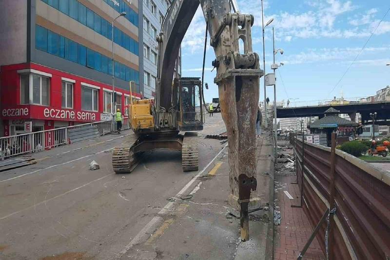 Zonguldak’ta riskli ve depreme dayanıksız olduğu gerekçesiyle yıkımına karar verilen