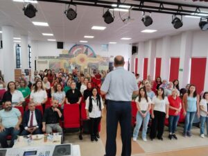 Kdz.Ereğli’de öğretmen ve okul yöneticilerinin mesleki gelişimlerini desteklemek amacıyla,  Zübeyde