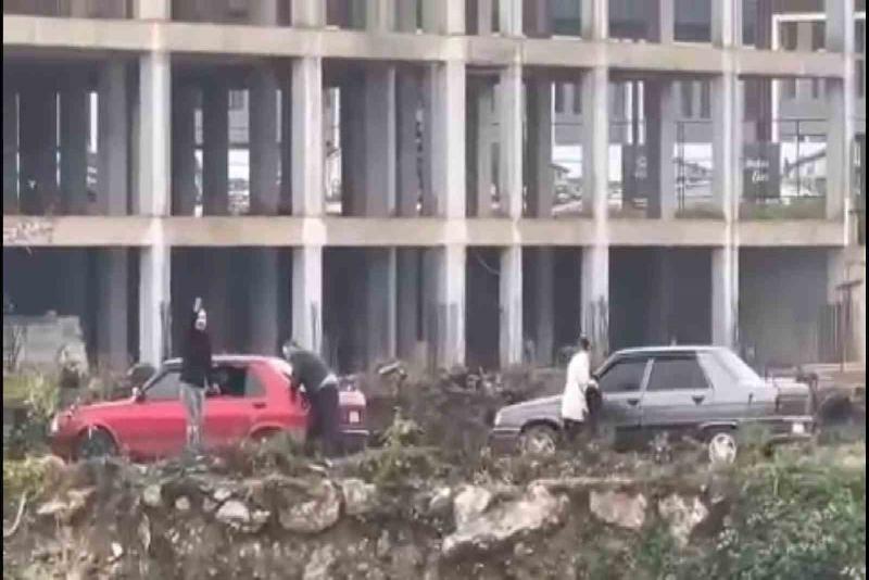 DÜZCE(İHA) – Düzce’de aynı iş yerinde çalışan iki kişi arasında