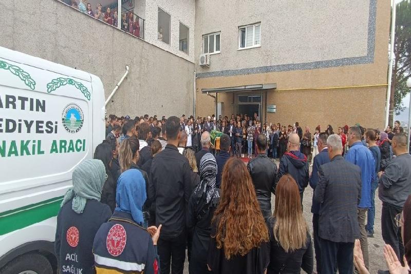 Bartın’da meydana gelen feci kazada hayatını kaybeden 112 çalışanı Mahmut