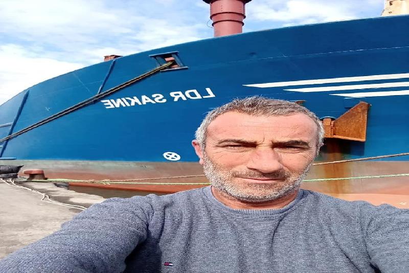 Derede devrilen beton mikserinde sıkışan sürücü hayatını kaybetti Kastamonu’nun Bozkurt ilçesinde beton mikserinin devrilmesi sonucu araçta sıkışan sürücü,