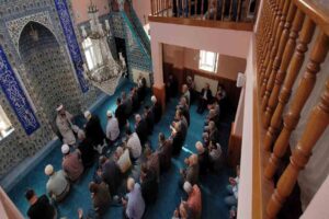 İstanbul’da evinde düşmesi sonucu hayatını kaybeden 5 aylık hamile kadın,