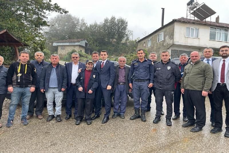 Köy köy dolaşarak yerinde görüyor Çilimli Kaymakamlığı görevine atanmasının ardından köy ziyaretlerini hızlandıran Kaymakam Furkan