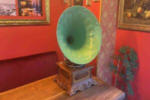 Zonguldak’ın 60 yıl önce lokanta ve düğün salonu olarak hayata