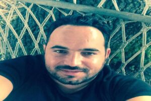 Bolu’da bir kişi, tartıştığı şüpheli tarafından bıçaklanarak ağır yaralandı. Olay,