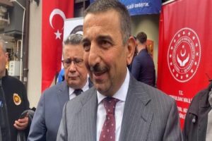 Zonguldak Valisi Osman Hacıbektaşoğlu, Fevkani köprüsü çalışmalarını değerlendirdi. Zonguldak’ta 67