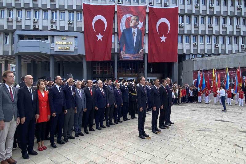Zonguldak Valiliği tarafından 29 Ekim Cumhuriyet Bayramı etkinlikleri çerçevesinde Valilik