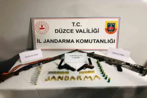 DÜZCE(İHA) – Düzce’de Jandarma ekipleri tarafından yapılan çalışmada E.B. isimli
