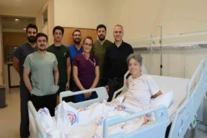 Düzce Üniversitesi Tıp Fakültesi Hastanesi Üroloji Kliniği’nde gerçekleştirilen 10 saatlik