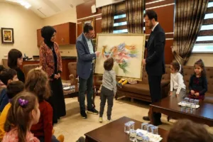 Karabük Üniversitesi Rektörü Prof. Dr. Fatih Kırışık, KBÜ Demir Çocuk