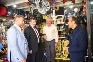 Kastamonu Belediye Başkanı Op. Dr. Rahmi Galip Vidinlioğlu, eski sanayi