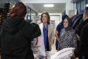 Düzce Belediyesi tarafından kış öncesi başlatılan ve sosyal belediyecilik örneklerinin