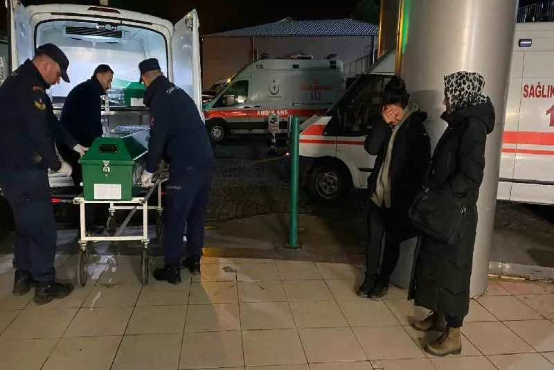 Zonguldak’ın Ereğli ilçesinde yaşanan fırtınada batan ‘Kafkametler’ isimli kuru yük