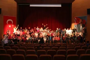 Karabük’te Cumhuriyetin 100. Yılı çerçevesinde devam eden kutlama etkinliğinde gerçekleştirilen