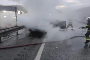 Kastamonu’nun Tosya ilçesi D100 karayolunda seyir halindeyken alevlere teslim olan