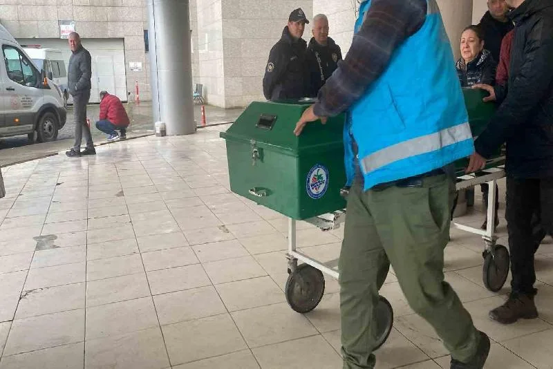 Zonguldak’ın Ereğli ilçesinde batan Kafkametler adlı Türk Bayraklı yük gemisinin