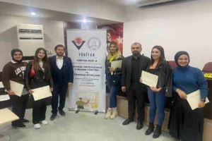 Devrek’te Tübitak 2237-A projesi dahilinde finansal okuryazarlık eğitimi gerçekleştirildi. ZBEÜ
