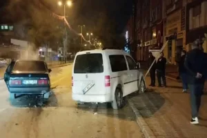 Karabük’te ‘Dur’ ihtarına uymayıp kaçarken park halindeki hafif ticari araca